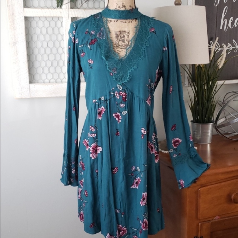 Cute boho flowy dress